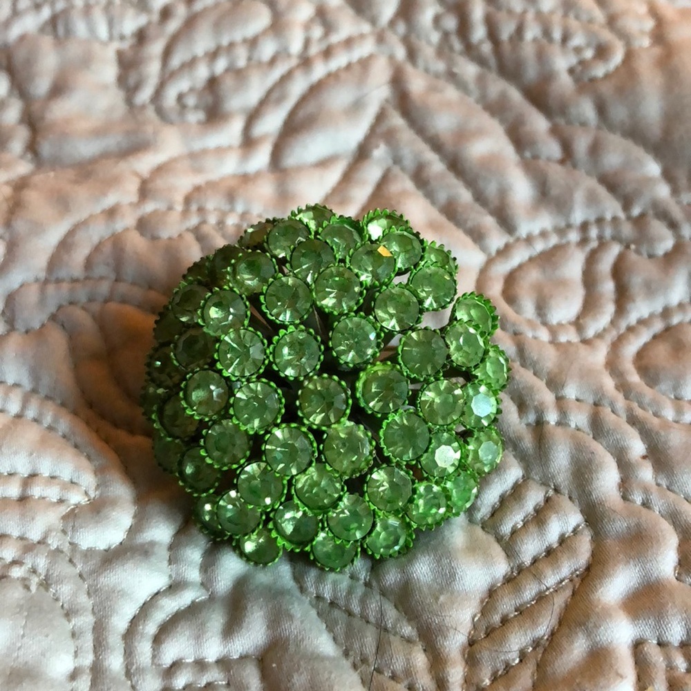Vintage Green Rhinestone Brooch